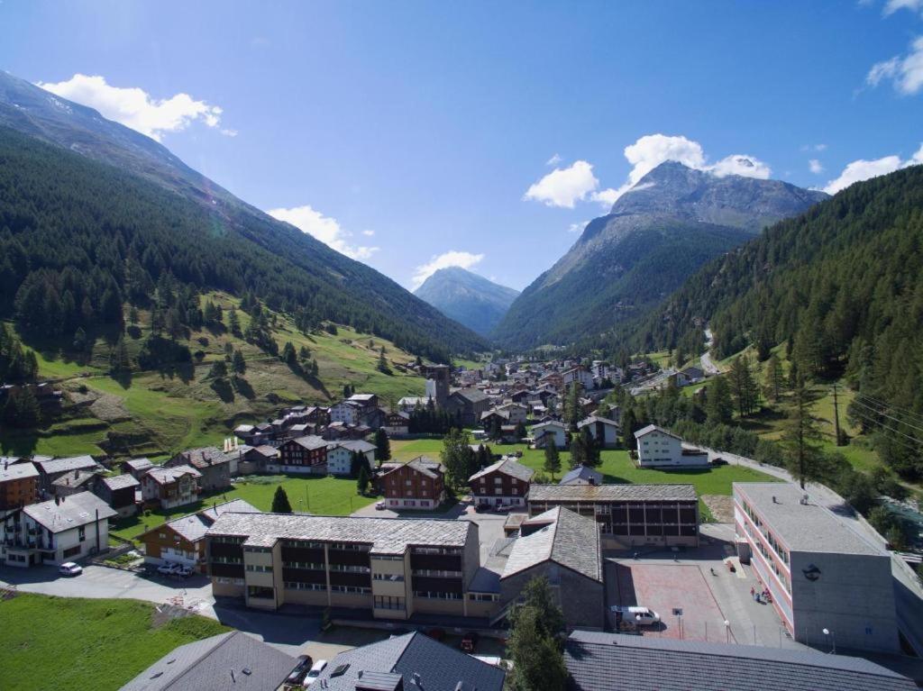 Apartment Alpenblick Saas-Grund Exterior foto
